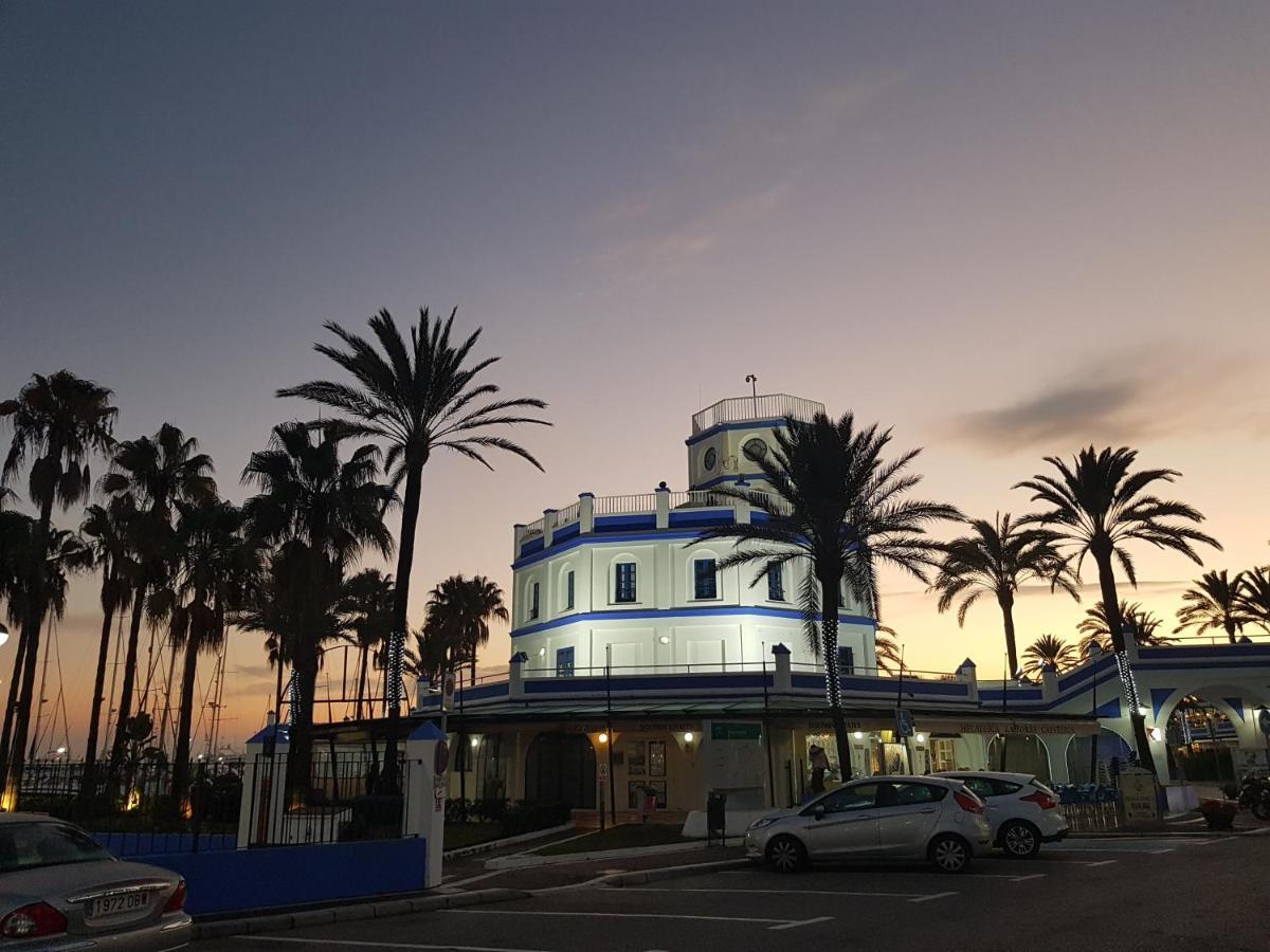 Free Parking, 40 Meters From The Beach, Wi-Fi, Ac Estepona Luaran gambar