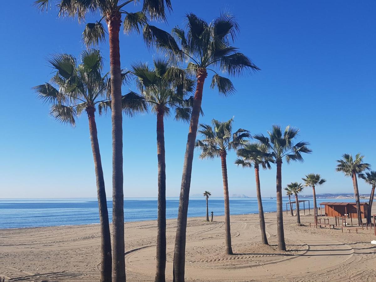 Free Parking, 40 Meters From The Beach, Wi-Fi, Ac Estepona Luaran gambar